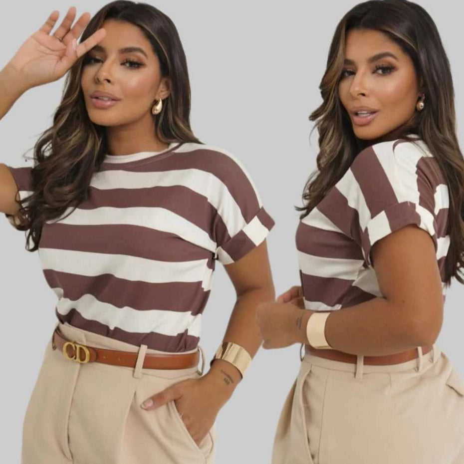 T-Shirt Feminina Listrada Casual  Manga Curta - Malu