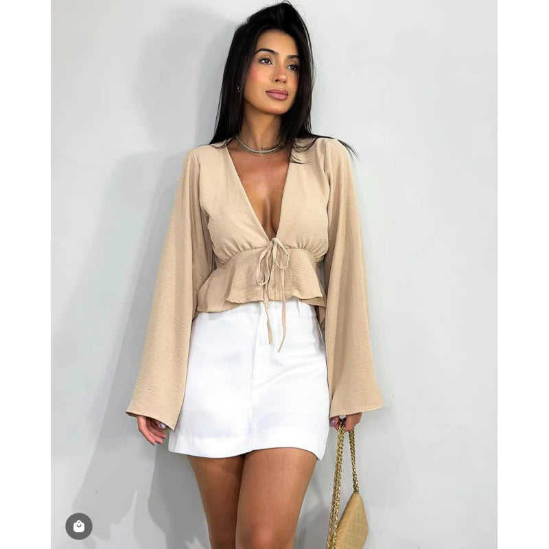 Blusa Feminina Cropped Manga Flare Decote V - Bia